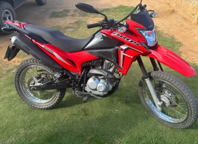 Vende-se Bros 160 2022
