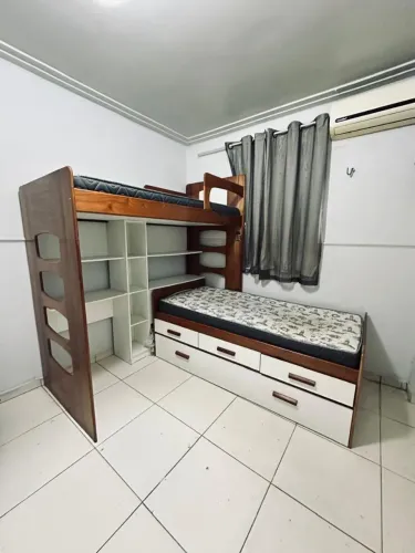 Vendo treliche novo