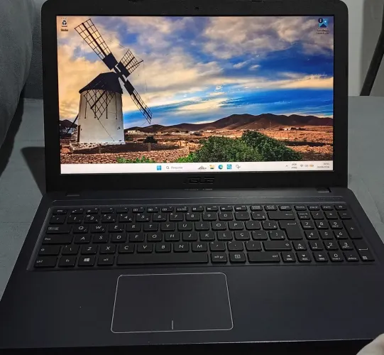 Notebook Asus Vivobook
