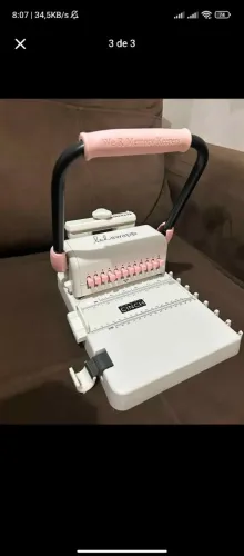 Máquina de furo