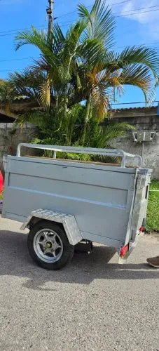 Reboque carretinha para moto ou carro