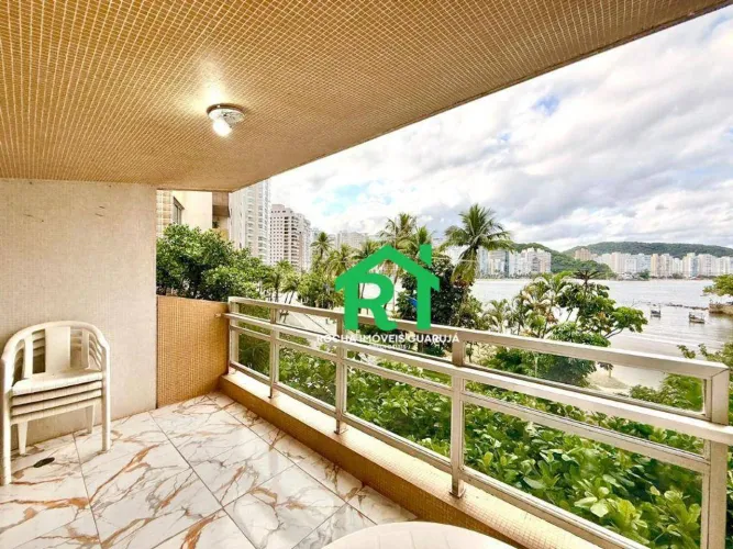 Apartamento com 4 quartos (1 suíte), 1 vaga, lazer à venda em Jardim Astúrias, Guarujá.