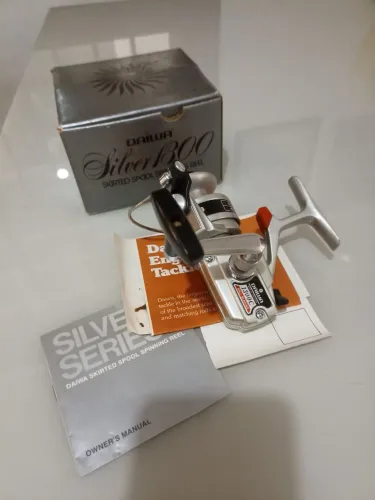 Molinete Vintage Daiwa 1300C NOVO