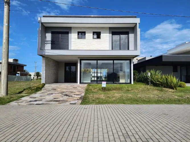 Casa em Condomínio à venda em Capão da Canoa - Condomínio Arenas Curumim REF: CA2883