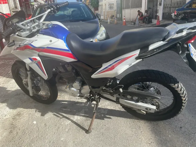 Vendo Xre 300 2015