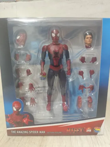Mafex Spiderman the amazing