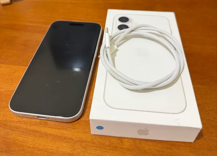 IPhone 16 256gb usado