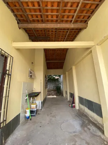 Casa no portal do paço  01