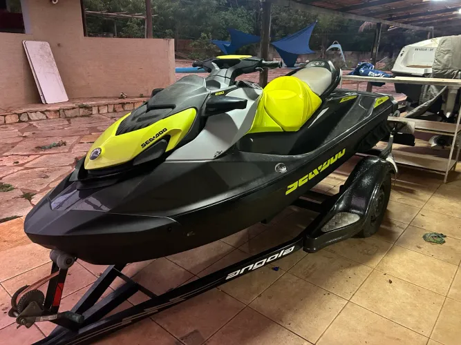 Jet ski 230hp 2020