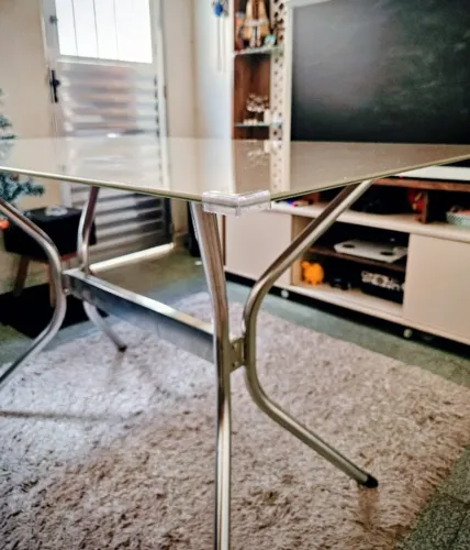 Mesa de Jantar nova sem detalhes