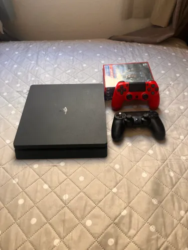 PS4 SLIM 1TB