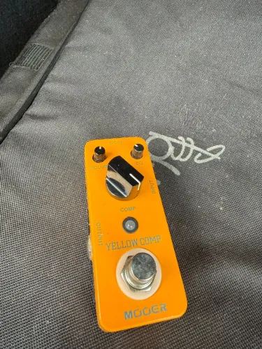Pedal Guitarra Yellow comp - compressor mooer 
