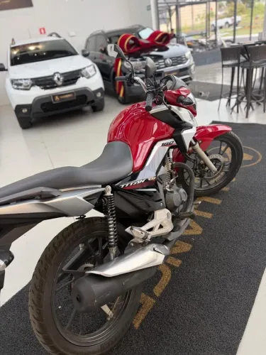 Vendo 160 titan 2024
