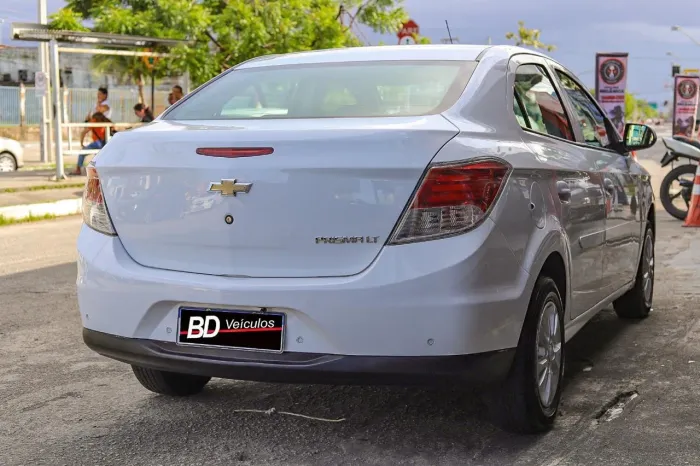Chevrolet Prisma Sed. LT 1.0 8V Flexpower 4P 2015