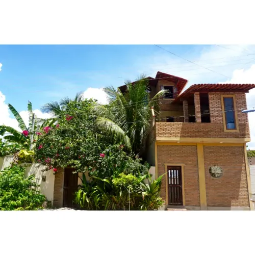 Aluga-se: Ideal para Petit Hostel, Restaurante, Café, Comércio ou Casa de Férias