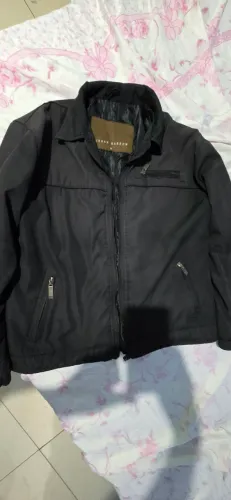 Lindo casaco com vários bolsos para viagens trabalho 