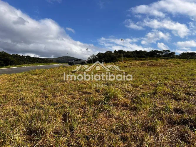 Terreno à venda condomínio Portal Lamis em Atibaia - 388m²