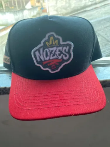 Chapéu marca nozes