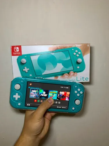 Nintendo Switch Lite Pronto para Jogar - AC. CARTÃO