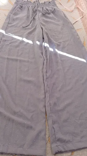 CALÇA RETA CINZA 