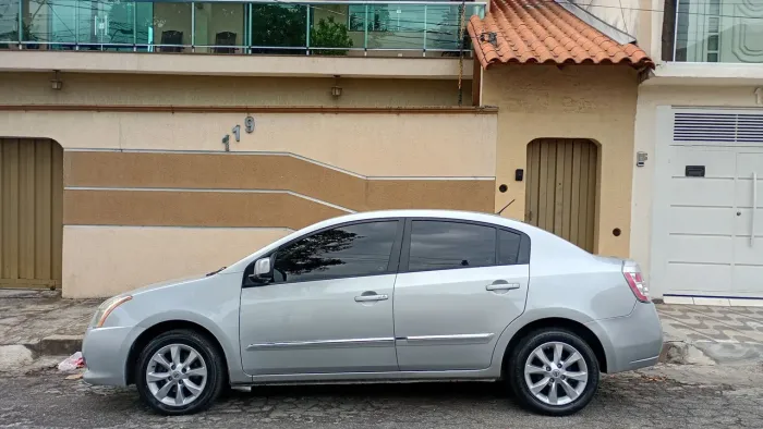Nissan Sentra S 2.0/ 2.0 Flex Fuel 16V Aut. 2012