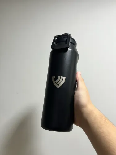 GARRAFA TÉRMICA PACCO VYTA 950ML (FALHA NA PERSONALIZAÇÃO)