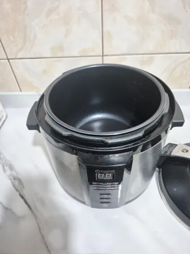 Panela pressão elétrica Electrolux