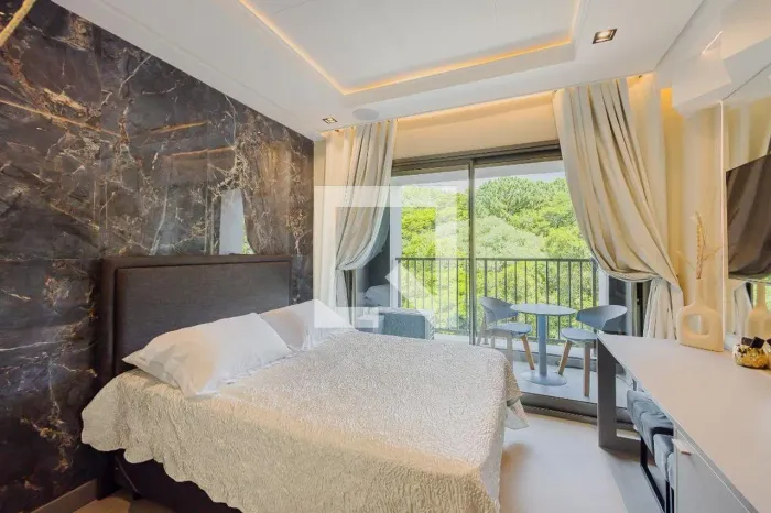 KITNET RESIDENTIAL em São Paulo - São Paulo, Cerqueira César