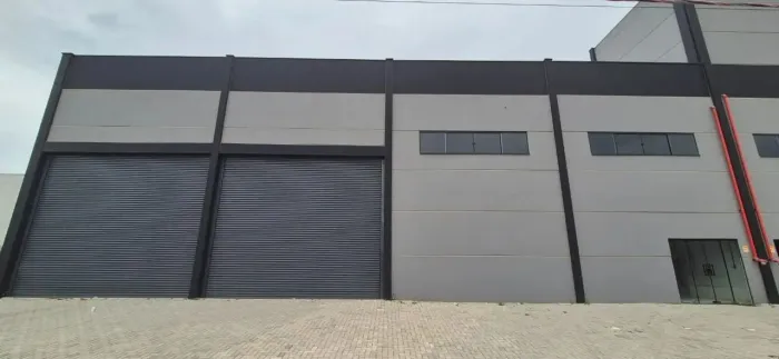 Galpão à Venda no Parque Empresarial Arnaldo Peixoto  Tijucas