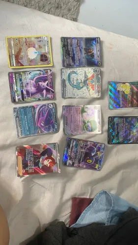 Cartas pokémon raras brilhantea