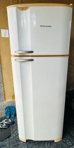 Geladeira Electrolux DC 47