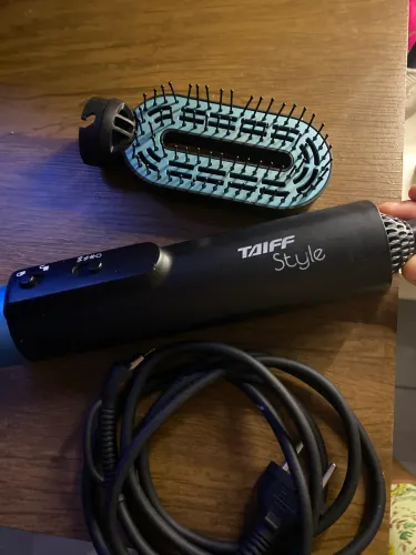 ESCOVA SECADORA TAIFF STYLE 127V