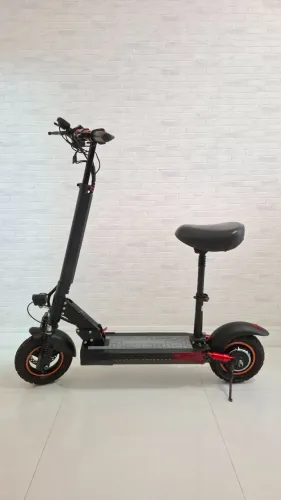 Patinete elétrico 500W dobrável e com banco