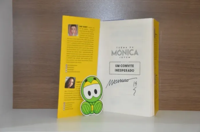 Livro Turma Da Mônica Jovem - Um Convite Inesperado (AUTOGRAFADO)