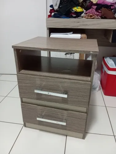 Criado mudo