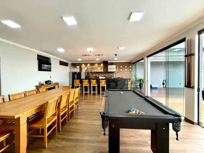 CASA NO CONDOMÍNIO RECANTO DO RIO PARDO! R$ 1.250.000