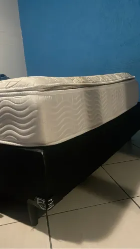 Cama Box + colchão casal