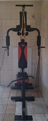 Vendo Estação de musculação WCT 45KG.