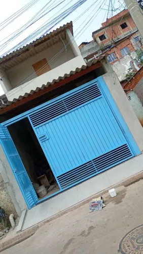 Casa sala cozinha americana e banheiro, garagem