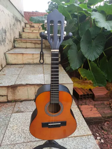 Cavaquinho Giannini elétrico