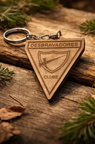 Kit com 50 chaveiros Desbravadores