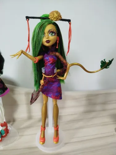 Boneca monster high jinafire