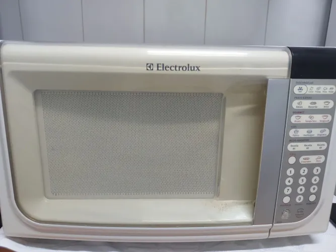 Micro-ondas Electrolux 31 litros