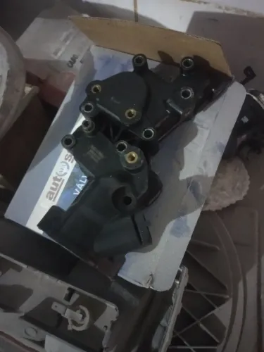 Carcaça válvula termostática Peugeot 207 1.4