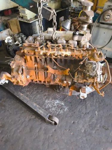 Motor MWM x12 6 cilindros retirada de peças
