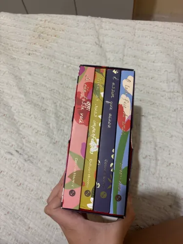 box de livros collen hoover