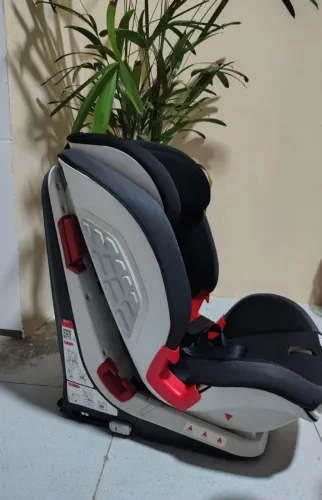 Cadeira Infantil para Carro com Isofix Chicco Youniverse