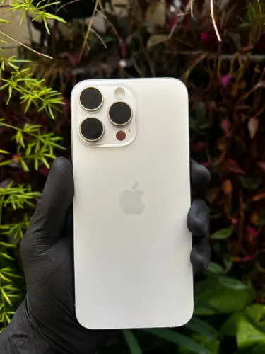 iPhone 15 pro Max 256gb SEMINOVO todo original Apple, bateria 85%