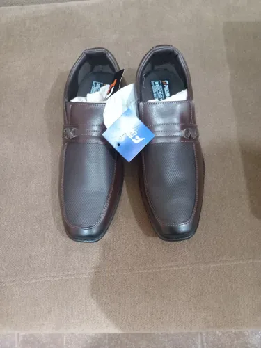 Vende-se Sapato Social Fino e Maravilhoso!