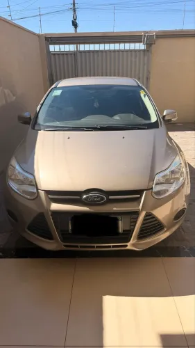 Ford Focus 1.6 S/1.6 SE Flex 16V 5P AUT 2015